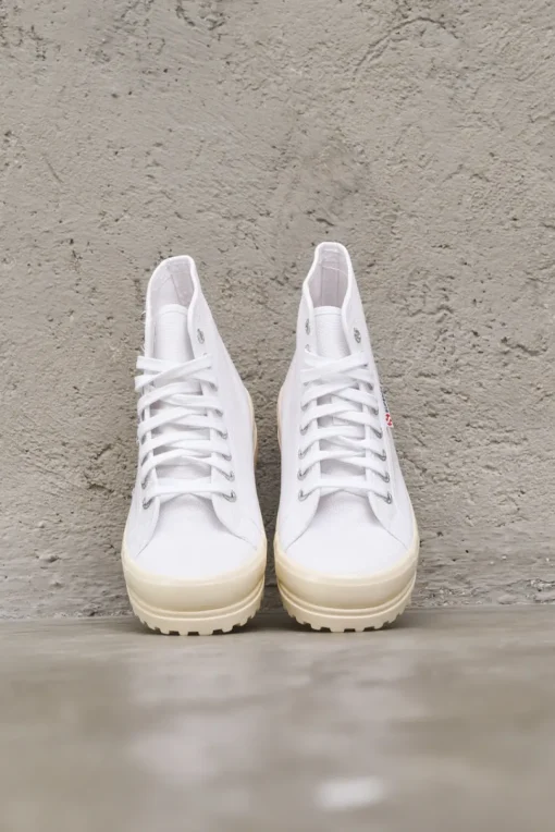 Alpina Shiny Gum - White Shiny Off White