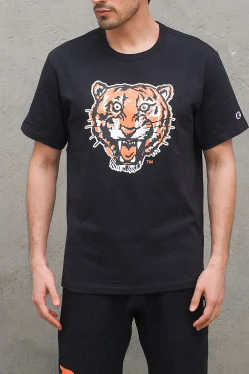 Crewneck T-shirt - BLK