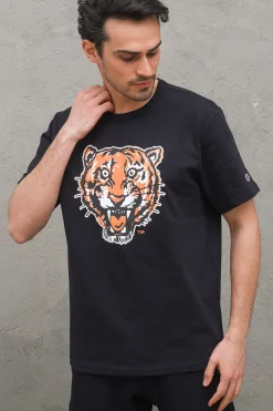 Crewneck T-shirt - BLK