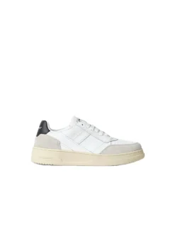 Sneakers Basket Bassa In Action Leather Ed Inserti In Suede Logo Dietro - Nero