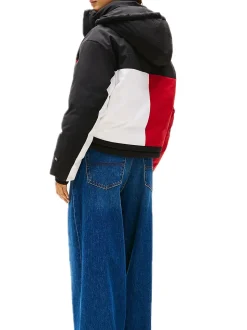 Tjw Crop Flag Puffer - Black